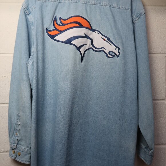 Lee Sport Denim Long Sleeve Shirt Denver Broncos Branding Size Large - Picture 6 of 7
